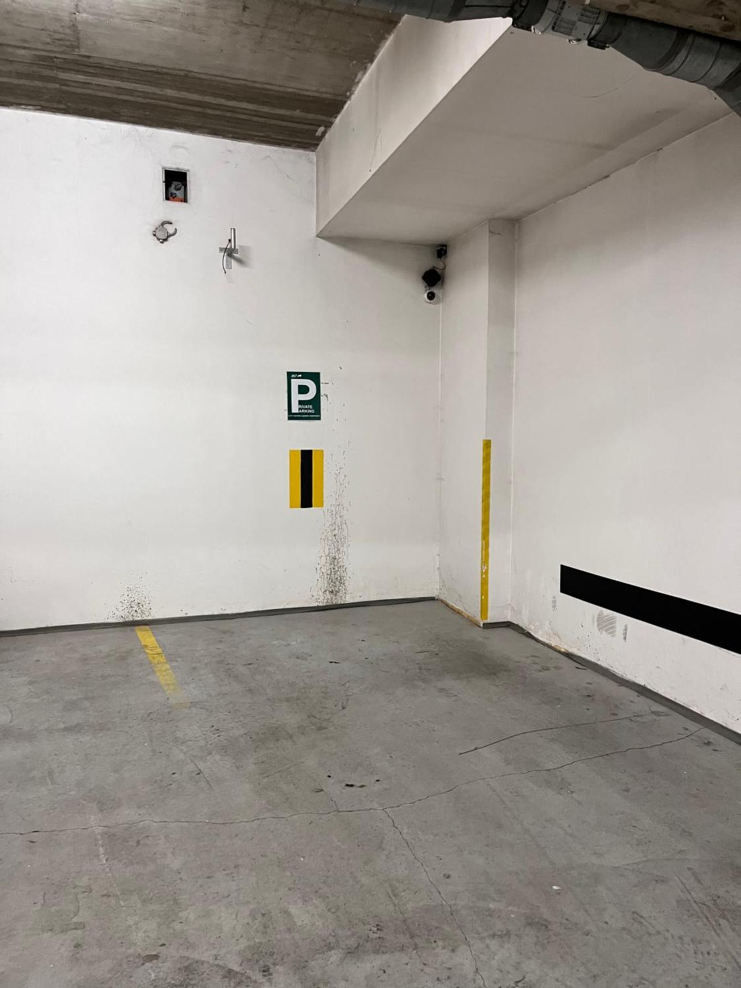 Centre With Parking Apartmán